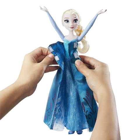 Hasbro - Disney Frozen - Papusa Elsa cu Rochita 2 in 1