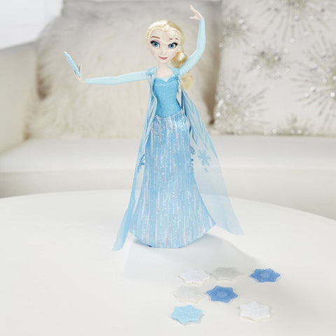 Hasbro - Disney Frozen - Papusa Elsa cu Rochita 2 in 1