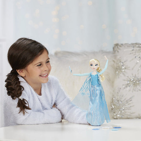 Hasbro - Disney Frozen - Papusa Elsa cu Rochita 2 in 1