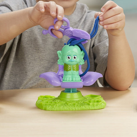 Hasbro - Plastilina Play Doh Coafeaza Trolii