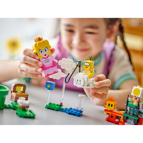 Aventuri cu LEGO Peach™ interactiva