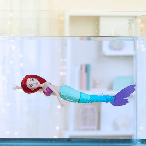 Hasbro - Printesa Ariel Surprise Splash