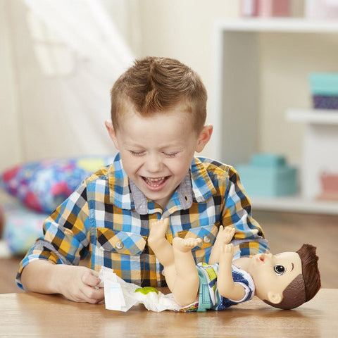 Hasbro - Papusa Bebelus Baietel Brunet Baby Alive Sweet Spoonfuls