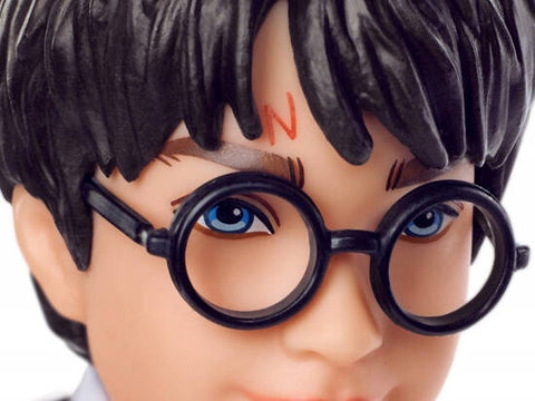 Figurina, Papusa Harry Potter in halat de scoala, ZA5093