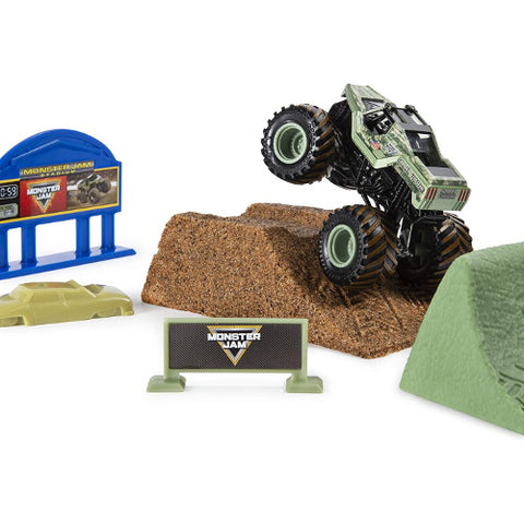 Spin Master - Set de Joaca Camioneta Soldier Fortune cu Nisip Kinetic si Accesorii Monster Jam