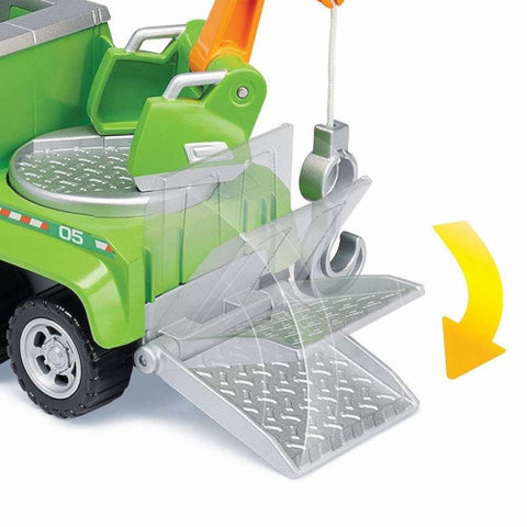 Spin Master - Figurina Rocky cu Masina de Gunoi Ultimate Rescue, Patrula Catelusilor