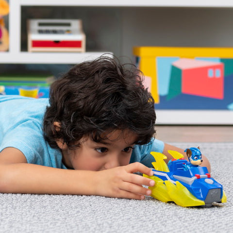 Spin Master - Figurina Chase cu Vehicul cu Sunete si Lumini Patrula Catelusilor