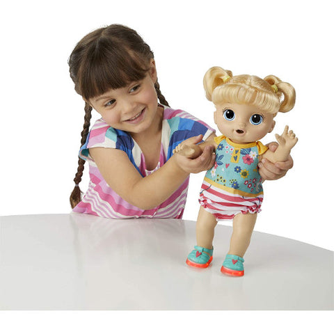 Hasbro - Papusa Baby Alive Primii Pasi