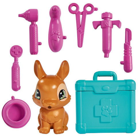 Simba  - Set Evi Love Doctor Evi Clinic Papusa 12 cm cu Accesorii