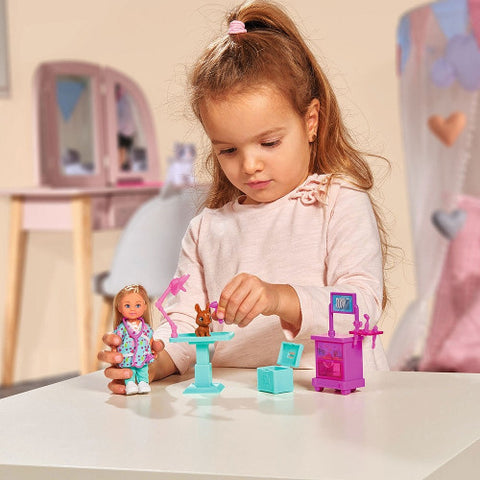 Simba  - Set Evi Love Doctor Evi Clinic Papusa 12 cm cu Accesorii