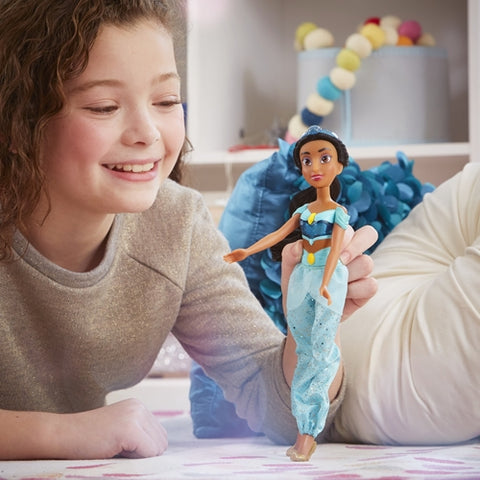 Hasbro - Papusa Printesa Stralucitoare Jasmine