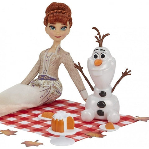 Hasbro - Set Papusa Anna si Olaf Toamna Frozen 2
