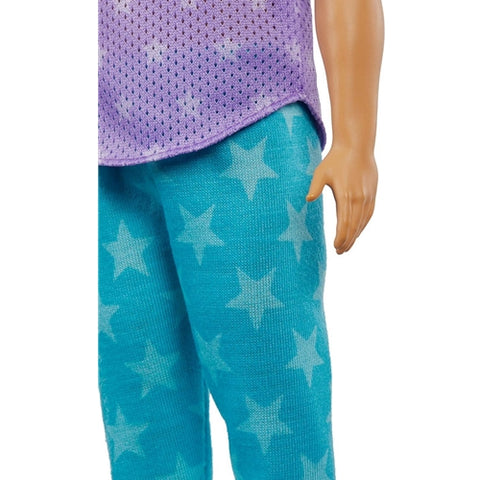 Mattel - Papusa Barbie Fashionistas Baiat cu Maieu Malibu Violet