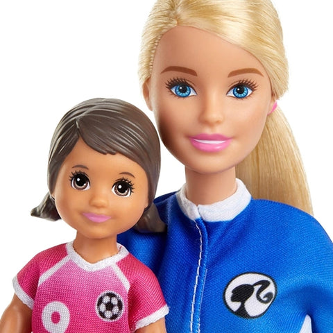 Mattel - Papusa Barbie Cariere Antrenor de Fotbal Blonda