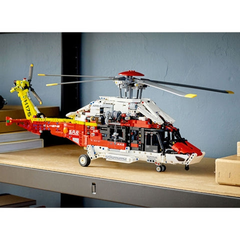 LEGO Technic Elicopter Airbus H175 42145