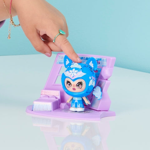 Spin Master - Figurina Spin Master Zoobles Z-Girlz Fetita Fulg de Nea