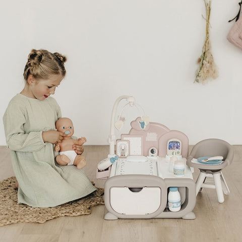 Smoby - Centru de Ingrijire pentru Papusi Smoby Baby Nurse Cocoon Nursery Maro cu Papusa si Accesorii