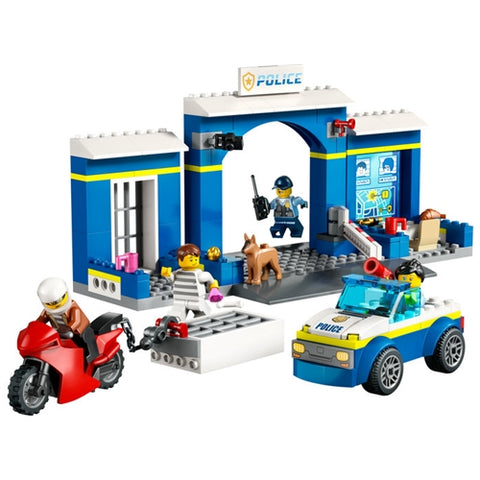 LEGO City Urmarire la Sectia de Politie 60370