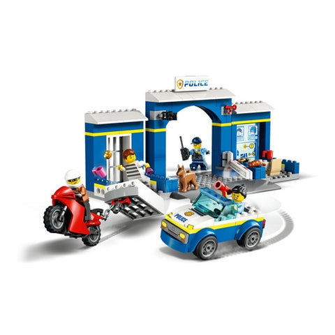 LEGO City Urmarire la Sectia de Politie 60370