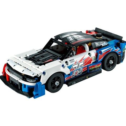 LEGO - LEGO Technic NASCAR Next Gen Chevrolet Camaro ZL1 42153