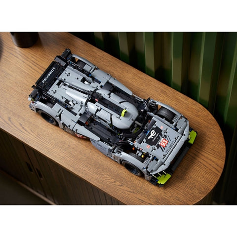 LEGO Technic Peugeot 9x8 24H Le Mans Hybrid Hypercar 42156