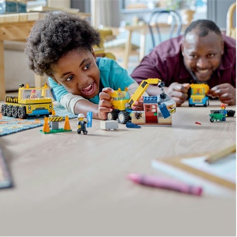 LEGO  - LEGO City Camioane de Constructie si Macara cu Bila pentru Demolari 60391