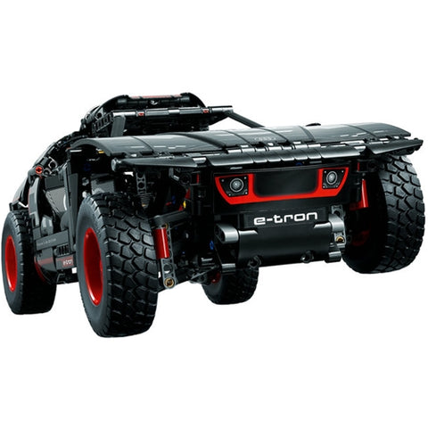 LEGO Technic- Audi RS Q E-Tron 42160