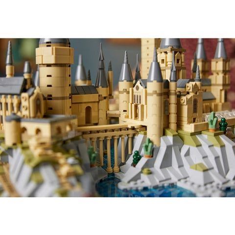 Lego - LEGO Harry Potter Castelul Hogwarts si Imprejurimile 76419