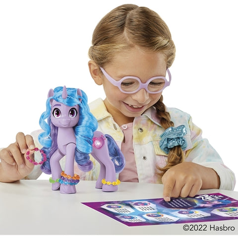 Hasbro  - Figurina Hasbro My Little Pony See Your Sparkle Izzy Moonbow 15 cm