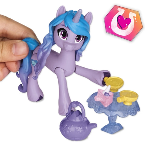 Hasbro  - Figurina Hasbro My Little Pony Izzy Moonbow Petrecerea cu Ceai a Unicornilor 