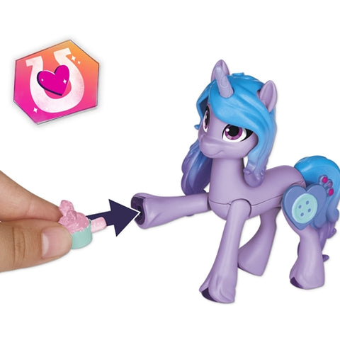 Hasbro  - Figurina Hasbro My Little Pony Izzy Moonbow Petrecerea cu Ceai a Unicornilor 