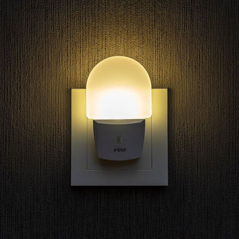 Lampa de veghe pentru priza, cu senzor de noapte sau zi, 0+ luni, Reer NightGuide 52380