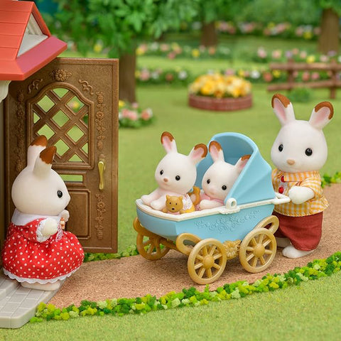 Sylvanian Families-Set Carucior Iepurasi Gemeni