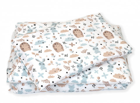 Set lenjerie din bumbac cu protectie laterala pentru pat bebe 120 x 60 cm, Iepuras Blue, Amy