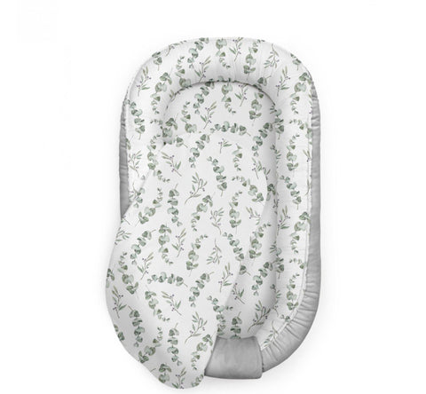 Suport de dormit Babynest Premium Bumbac si Catifea Eucalipt Soft Grey by BabySteps, 70x35 cm